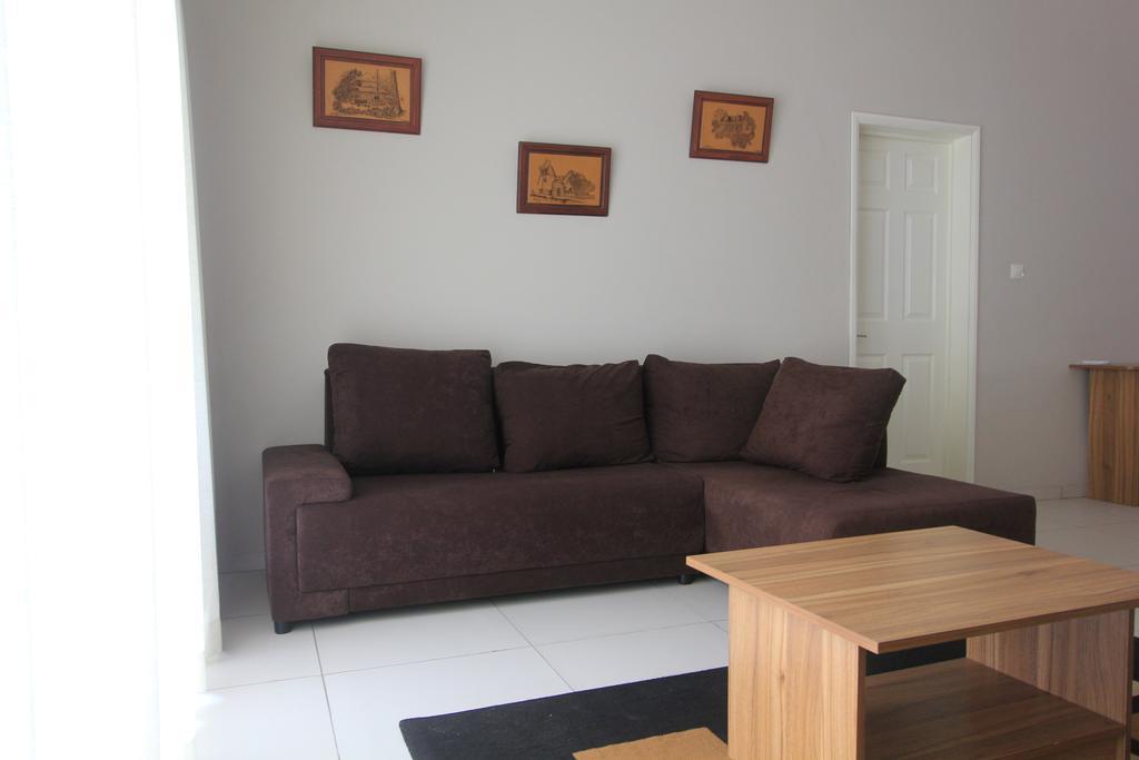 Riva Bella Apartment Port Louis Exterior photo